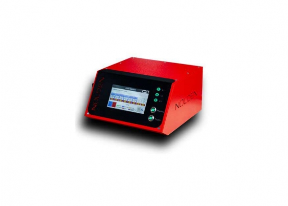NR8000 mini Compact touchscreen controller